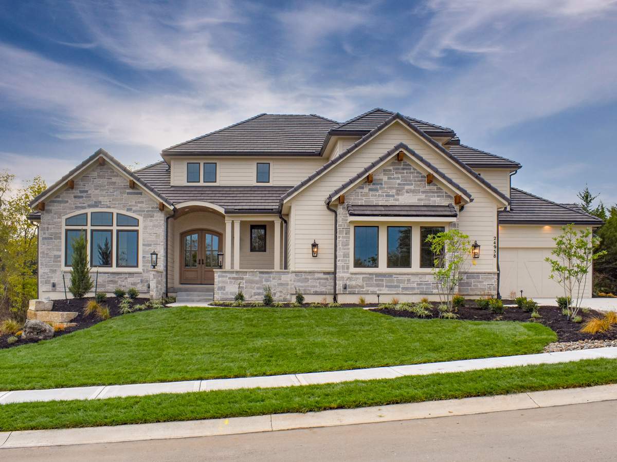Photo of the Carter III Home located in Hidden Lake Estates built by Roeser Homes