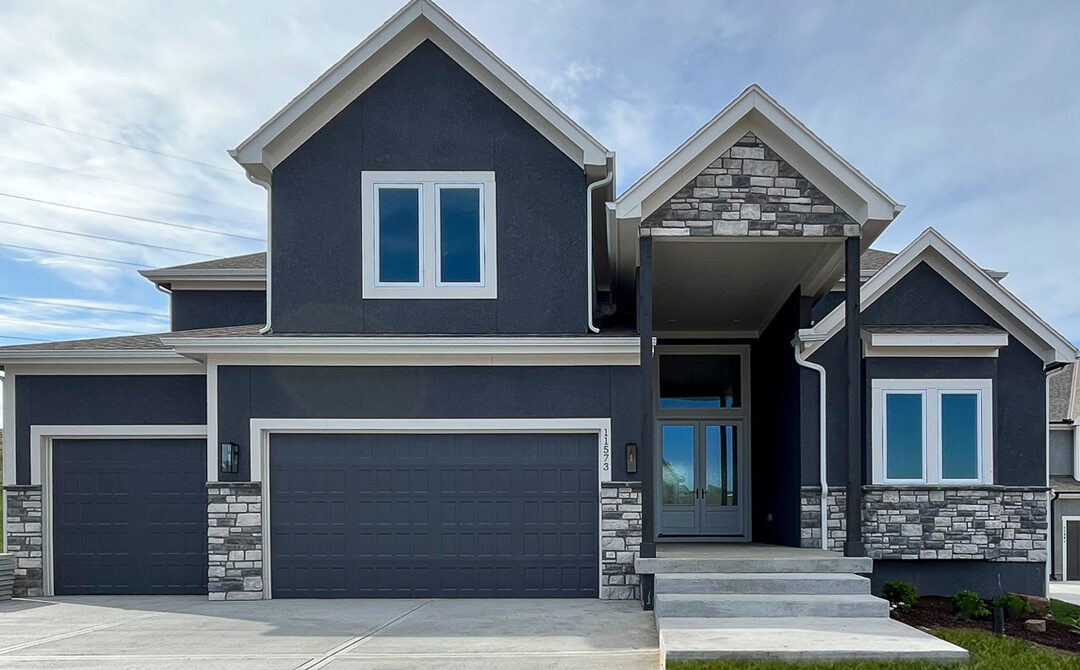The beautiful 1.5-story Morgan plan by Classic Homes KC in Valley Ridge