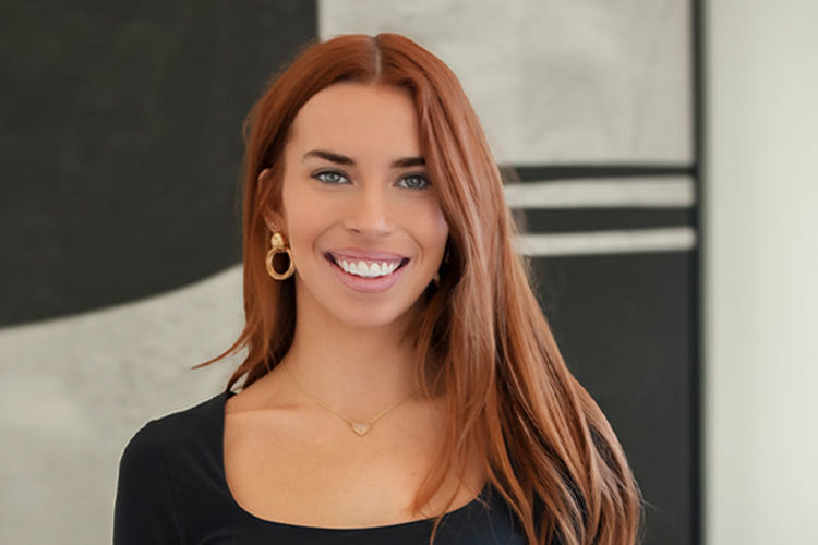 Cedar Realty Agent, Avery Hyer